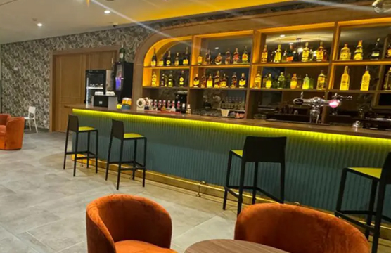 L'ALCAZAR Bar - Lounge